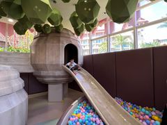 -水桶王国主题餐厅·聚会·生日派对·亲子活动·家庭套餐(亚龙湾希尔顿店)