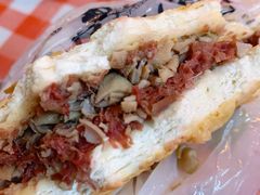 鹅肠卤汁肉夹馍-清真拉妈卤味(回民街店)