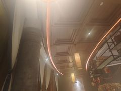 -八府香鸭·啫啫煲(华山路店)