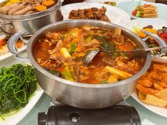 -沙龙宴(夷陵广场店)