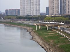 -南京眼步行桥