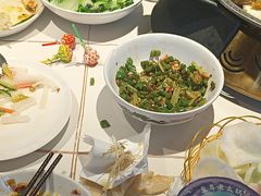 -阿瓦山寨·湘菜现炒·剁椒鱼头王(咸阳总店)