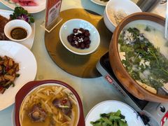 -千岛湖鱼味馆(十字街总店)