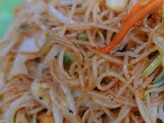 -蚝哥花姐湛江烤生蚝(美丽湾市场店)