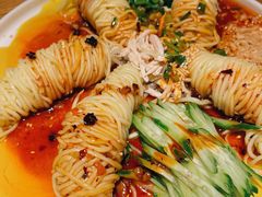 鸡丝凉面-胡马八破·川菜小馆(高新万达店)
