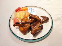 脆皮乳鸽-峨嵋酒家总店(车公庄店)
