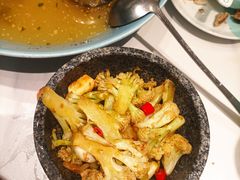 -姚姚酸菜鱼·金戈戈香港豉油鸡(喜荟城联名店)