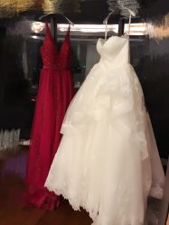 -Flora婚纱礼服定制租赁店