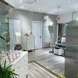 -染指坊日式美甲美睫设计中心