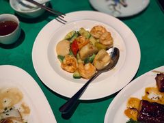 -誉八仙茶室酒楼(新天地店)