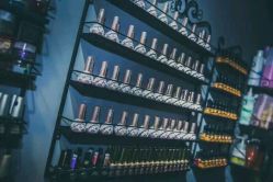 -茶发Salon·烫发染发理发