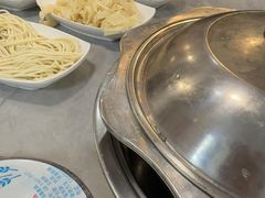 -光头药膳鸡(莱茵小镇店)