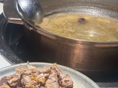 -喃喃椰·糟粕醋·椰子鸡火锅(七堡花园店)