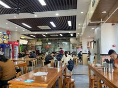 -钢阳酸菜红烧牛肉面(季乐路店)