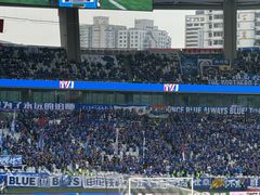 -上海体育场