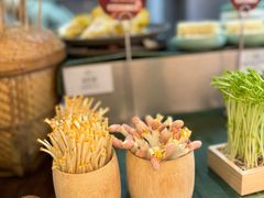 -第六季自助餐厅(甜水园店)