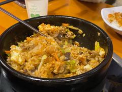 牛肉石锅拌饭-咕咕站韩国料理(紫金港店)