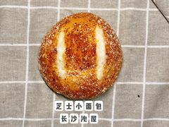 -沁屋面包店(人民东路店)