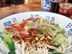 -秦韵味香辣爆肚面(钟楼店)