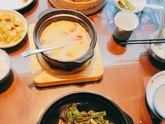 -小六汤包砂煲菜(文景路店)