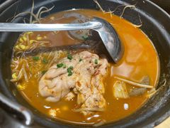 砂锅猪脑-何妹湿辣牛肉·粤式烧烤砂煲(桂雅路店)
