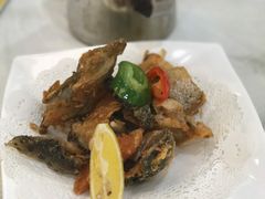 皮骨椒盐三文鱼-新享乐海鲜(翠华路店)