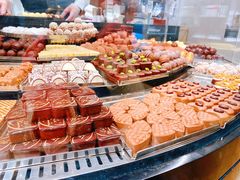 -Laderach 莱德拉(上海环贸iapm店)