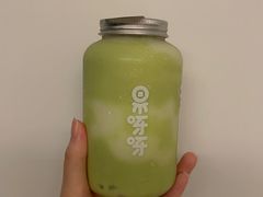 牛油果大战椰子-果呀呀(国金街店)