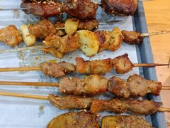 -亿牌牌东北烧烤(怀特店)