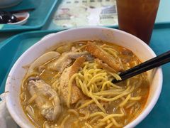 -亚王咖喱鸡米粉面