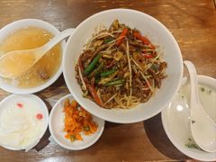 -寻裕记·现炒浇头面(人民广场店)