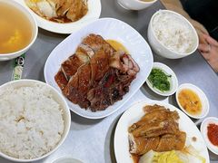 -华香鹅快餐店
