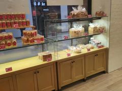 面包甜点陈列柜-味多美(民星路店)