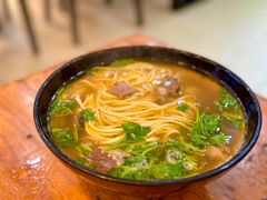 -杨记清芳牛肉拉面(京广路店)