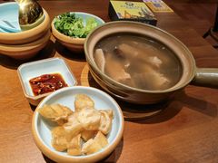 淡马锡肉骨茶（小份）-马来西亚肉骨茶汤·招牌螃蟹·烧鸡·呷喱吧吧(海上世界店)