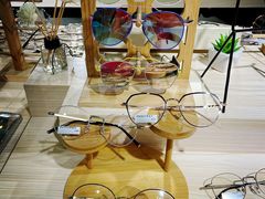 -Trend1881视光·蔡司视觉(领展广场店)