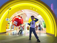 -m豆巧克力世界(上海世茂广场店)