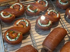 -VERIE BAKEHOUSE