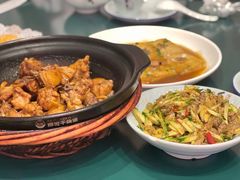 -客家大院·非遗赣南客家菜(郁孤台店)
