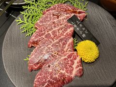 -山川小町·极番烧肉(新地假日广场店)