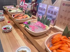 -山焱·炭火自助烤肉(周浦万达店)