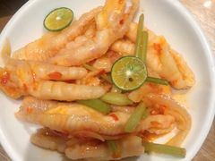 泰式柠香鸡爪-弄堂里(雨花客厅店)