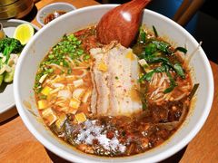 -SHAN山(前滩太古里店)