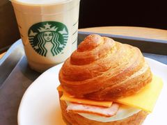 -星巴克(美丽华花园店)