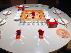 -海底捞火锅鲜切牛肉主题店(长寿路店)