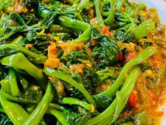 -洪霞餐馆·川菜·鲜货现炒(两江春城店)