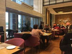 -飨食汇全日制餐厅·昆山皇冠假日酒店(九方店)