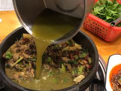 -榕江牛瘪牛肉火锅