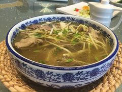 -翠山·映月湖景餐厅(映月湖公园店)