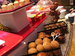 -咖啡苑自助餐厅·中国大饭店